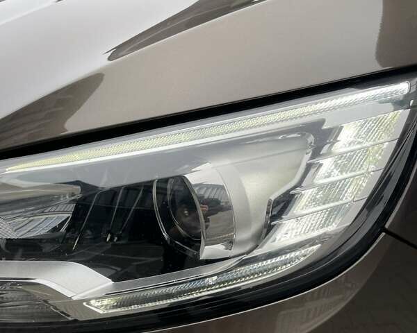 Коричневий Рено Гранд Сценік, об'ємом двигуна 1.46 л та пробігом 216 тис. км за 15350 $, фото 10 на Automoto.ua