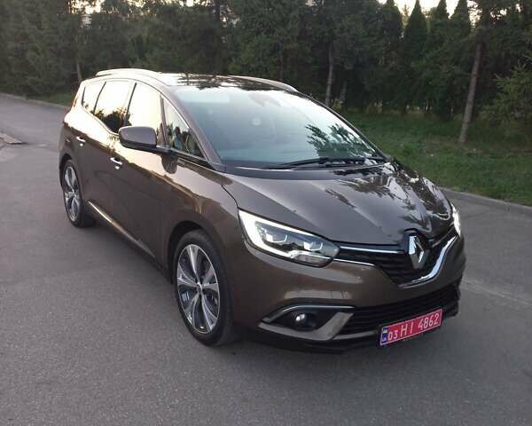 Коричневий Рено Гранд Сценік, об'ємом двигуна 1.5 л та пробігом 179 тис. км за 17500 $, фото 1 на Automoto.ua