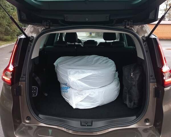 Коричневый Рено Гранд Сценик, объемом двигателя 1.5 л и пробегом 180 тыс. км за 17500 $, фото 30 на Automoto.ua