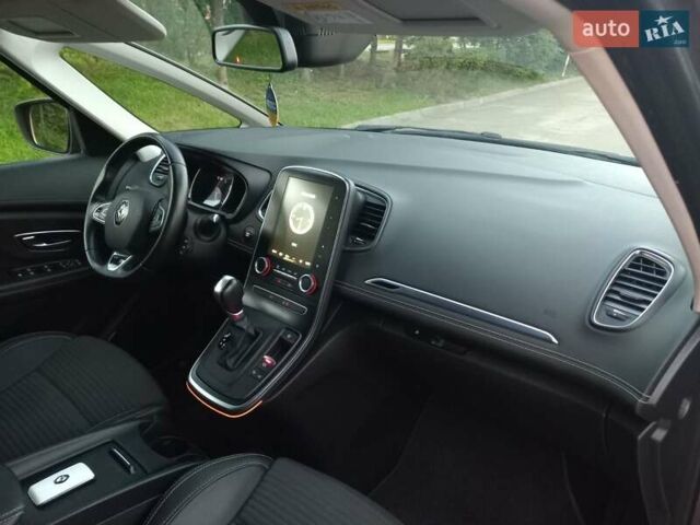 Коричневий Рено Гранд Сценік, об'ємом двигуна 1.5 л та пробігом 179 тис. км за 17500 $, фото 35 на Automoto.ua