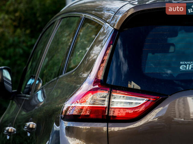 Коричневый Рено Гранд Сценик, объемом двигателя 0 л и пробегом 198 тыс. км за 16500 $, фото 13 на Automoto.ua