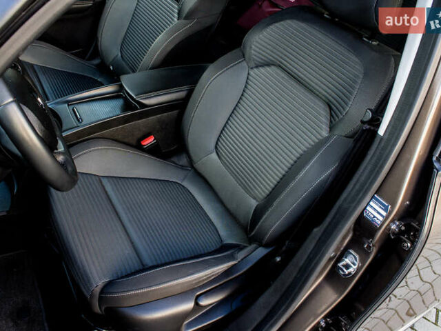 Коричневый Рено Гранд Сценик, объемом двигателя 0 л и пробегом 198 тыс. км за 16500 $, фото 30 на Automoto.ua