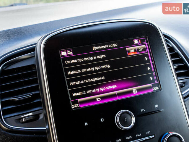 Коричневый Рено Гранд Сценик, объемом двигателя 0 л и пробегом 198 тыс. км за 16500 $, фото 60 на Automoto.ua