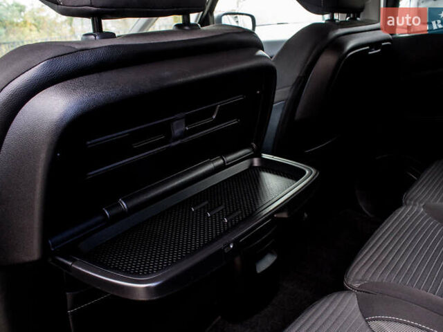 Коричневый Рено Гранд Сценик, объемом двигателя 0 л и пробегом 198 тыс. км за 16500 $, фото 35 на Automoto.ua