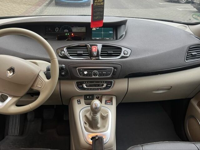 Коричневый Рено Гранд Сценик, объемом двигателя 1.6 л и пробегом 260 тыс. км за 8000 $, фото 7 на Automoto.ua