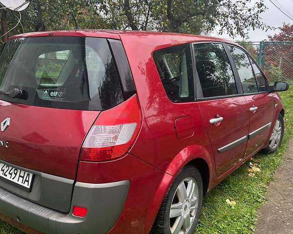 Красный Рено Гранд Сценик, объемом двигателя 2 л и пробегом 266 тыс. км за 4200 $, фото 8 на Automoto.ua