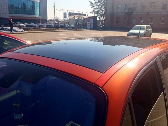 Червоний Рено Гранд Сценік, об'ємом двигуна 2 л та пробігом 400 тис. км за 4900 $, фото 2 на Automoto.ua