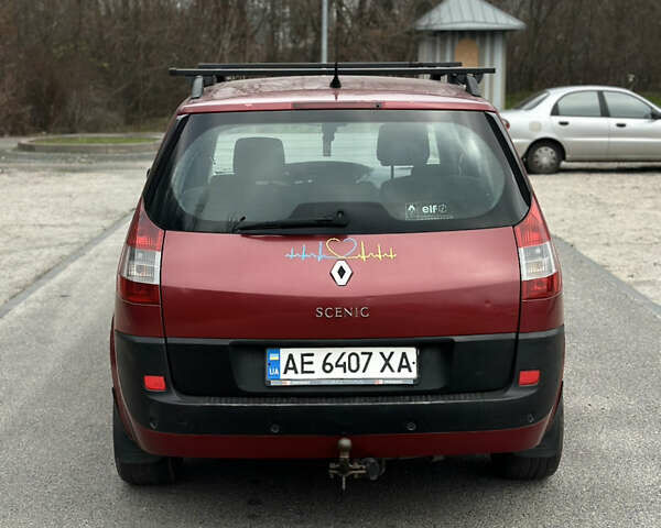 Красный Рено Гранд Сценик, объемом двигателя 2 л и пробегом 270 тыс. км за 3000 $, фото 3 на Automoto.ua