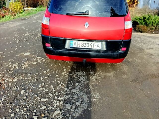 Красный Рено Гранд Сценик, объемом двигателя 2 л и пробегом 0 тыс. км за 4700 $, фото 5 на Automoto.ua