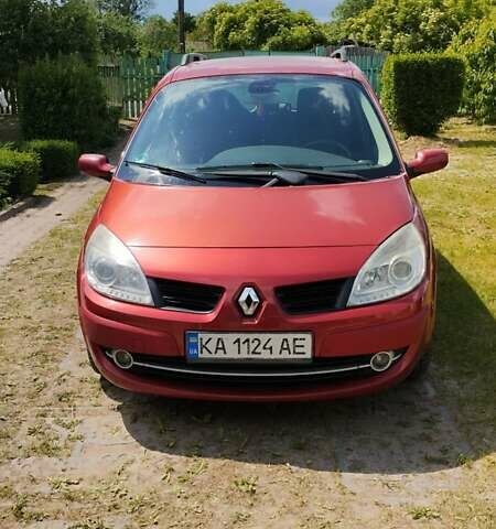 Красный Рено Гранд Сценик, объемом двигателя 1.9 л и пробегом 282 тыс. км за 5500 $, фото 10 на Automoto.ua