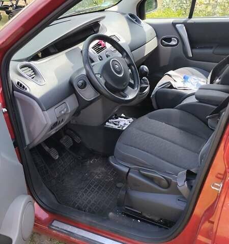 Красный Рено Гранд Сценик, объемом двигателя 1.9 л и пробегом 282 тыс. км за 5500 $, фото 12 на Automoto.ua