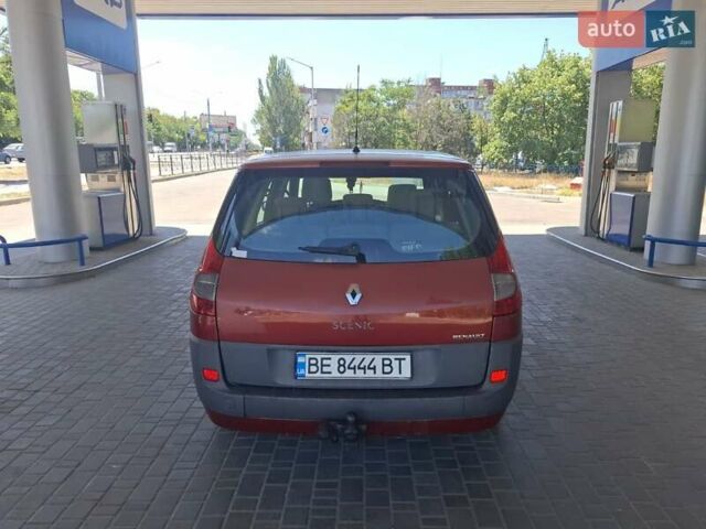 Червоний Рено Гранд Сценік, об'ємом двигуна 1.87 л та пробігом 225 тис. км за 5900 $, фото 8 на Automoto.ua