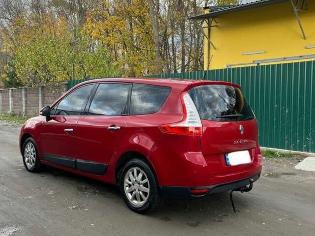 Червоний Рено Гранд Сценік, об'ємом двигуна 1.4 л та пробігом 210 тис. км за 3850 $, фото 8 на Automoto.ua