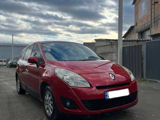 Червоний Рено Гранд Сценік, об'ємом двигуна 1.4 л та пробігом 210 тис. км за 3850 $, фото 2 на Automoto.ua