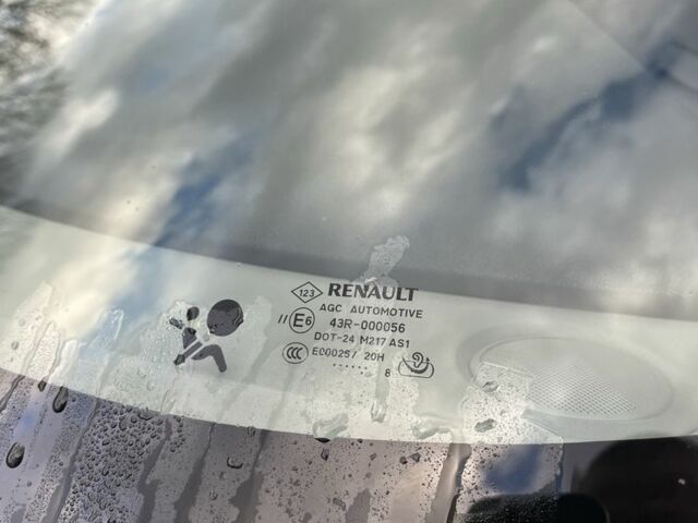 Червоний Рено Гранд Сценік, об'ємом двигуна 1.4 л та пробігом 210 тис. км за 3850 $, фото 9 на Automoto.ua