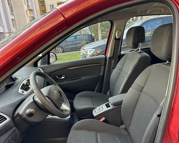 Красный Рено Гранд Сценик, объемом двигателя 1.9 л и пробегом 289 тыс. км за 6500 $, фото 10 на Automoto.ua