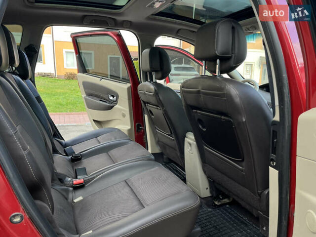 Красный Рено Гранд Сценик, объемом двигателя 1.5 л и пробегом 290 тыс. км за 6950 $, фото 39 на Automoto.ua