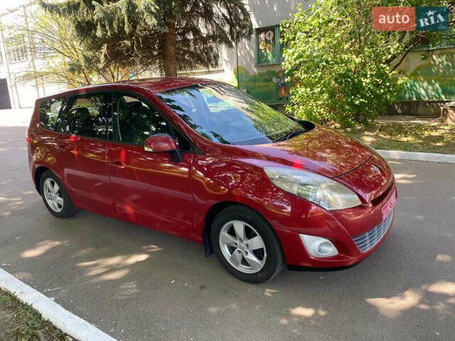 Червоний Рено Гранд Сценік, об'ємом двигуна 1.4 л та пробігом 247 тис. км за 6450 $, фото 11 на Automoto.ua