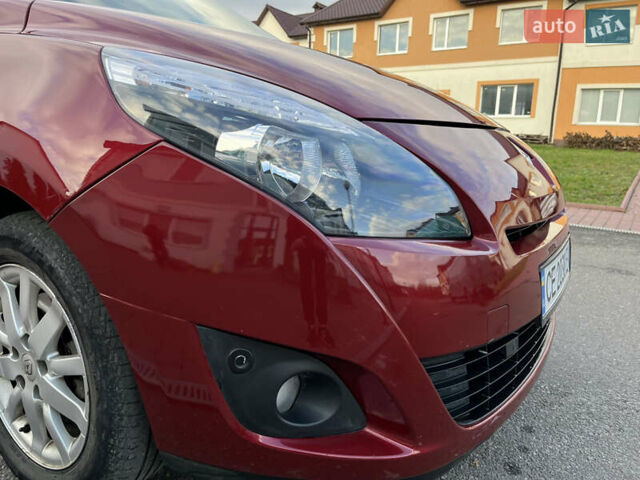 Красный Рено Гранд Сценик, объемом двигателя 1.5 л и пробегом 290 тыс. км за 6950 $, фото 23 на Automoto.ua