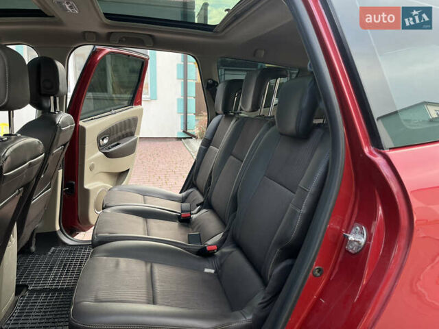 Красный Рено Гранд Сценик, объемом двигателя 1.5 л и пробегом 290 тыс. км за 6950 $, фото 38 на Automoto.ua