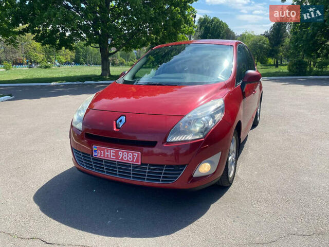 Червоний Рено Гранд Сценік, об'ємом двигуна 1.4 л та пробігом 247 тис. км за 6450 $, фото 64 на Automoto.ua