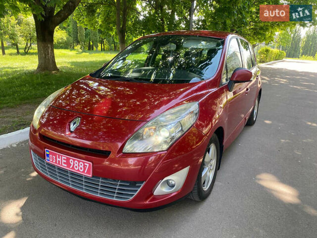 Червоний Рено Гранд Сценік, об'ємом двигуна 1.4 л та пробігом 247 тис. км за 6450 $, фото 18 на Automoto.ua