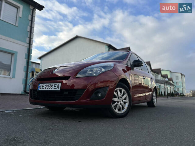 Красный Рено Гранд Сценик, объемом двигателя 1.5 л и пробегом 290 тыс. км за 6950 $, фото 4 на Automoto.ua