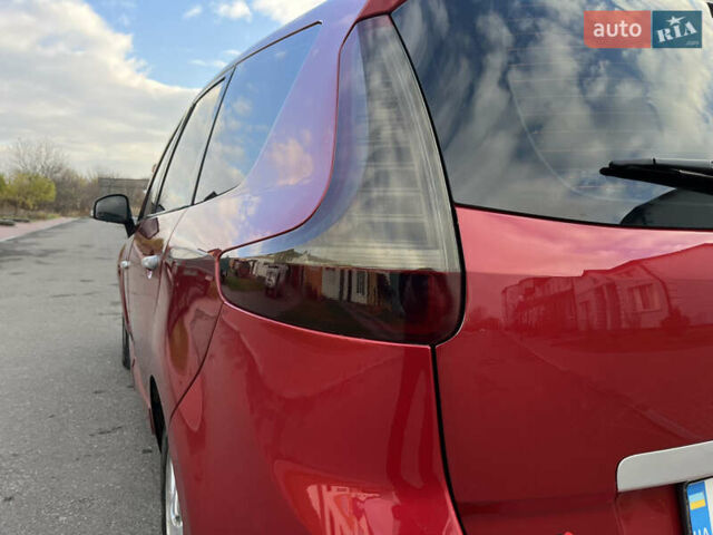 Красный Рено Гранд Сценик, объемом двигателя 1.5 л и пробегом 290 тыс. км за 6950 $, фото 28 на Automoto.ua