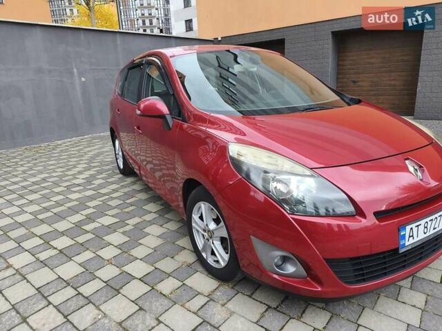 Червоний Рено Гранд Сценік, об'ємом двигуна 1.5 л та пробігом 251 тис. км за 7900 $, фото 5 на Automoto.ua