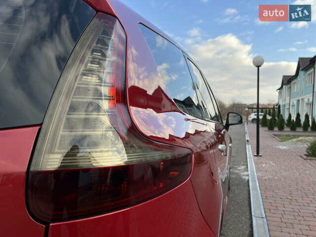Красный Рено Гранд Сценик, объемом двигателя 1.5 л и пробегом 290 тыс. км за 6950 $, фото 30 на Automoto.ua
