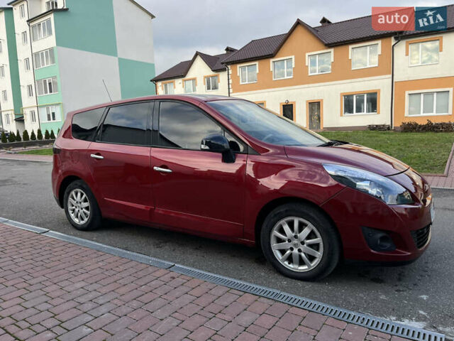 Красный Рено Гранд Сценик, объемом двигателя 1.5 л и пробегом 290 тыс. км за 6950 $, фото 22 на Automoto.ua