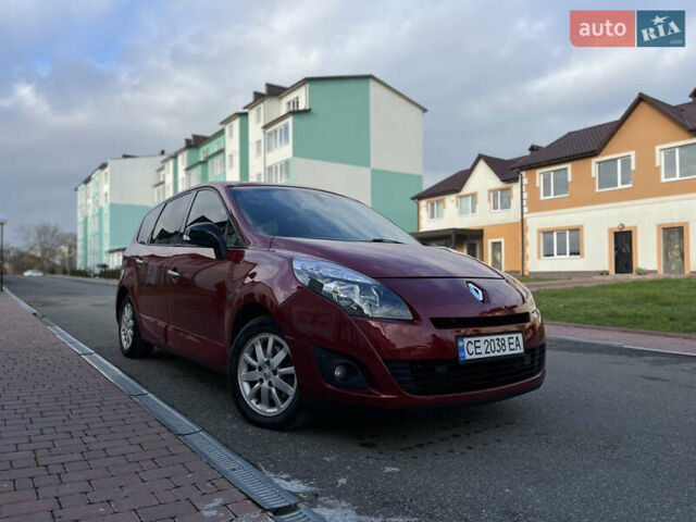 Красный Рено Гранд Сценик, объемом двигателя 1.5 л и пробегом 290 тыс. км за 6950 $, фото 5 на Automoto.ua
