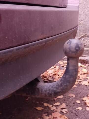 Красный Рено Гранд Сценик, объемом двигателя 1.6 л и пробегом 299 тыс. км за 9799 $, фото 9 на Automoto.ua