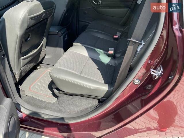 Красный Рено Гранд Сценик, объемом двигателя 1.5 л и пробегом 265 тыс. км за 8800 $, фото 10 на Automoto.ua