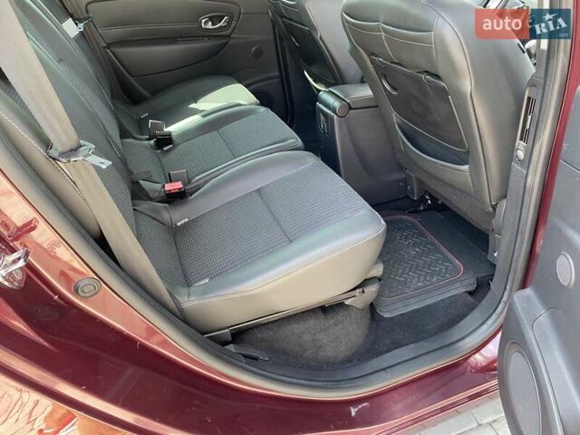 Красный Рено Гранд Сценик, объемом двигателя 1.5 л и пробегом 265 тыс. км за 8800 $, фото 14 на Automoto.ua