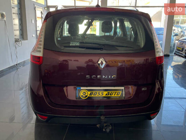 Красный Рено Гранд Сценик, объемом двигателя 1.5 л и пробегом 135 тыс. км за 12350 $, фото 5 на Automoto.ua