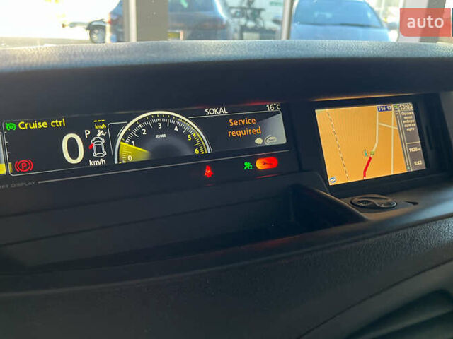 Красный Рено Гранд Сценик, объемом двигателя 1.5 л и пробегом 135 тыс. км за 12350 $, фото 28 на Automoto.ua