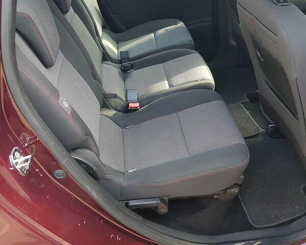 Красный Рено Гранд Сценик, объемом двигателя 1.6 л и пробегом 186 тыс. км за 10200 $, фото 8 на Automoto.ua