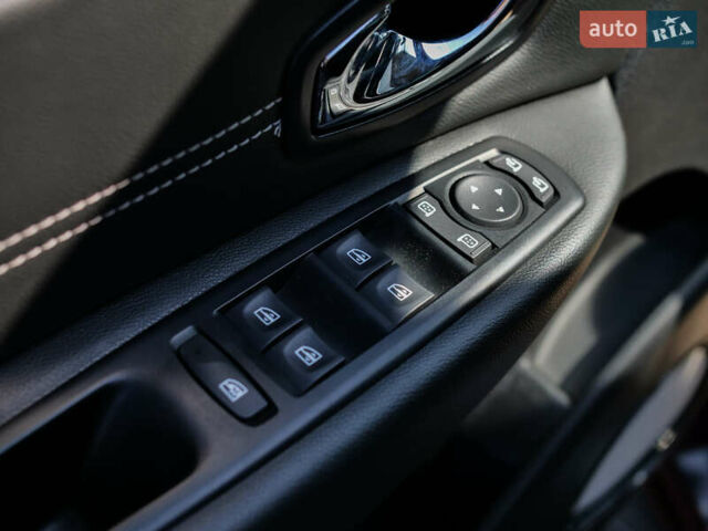 Красный Рено Гранд Сценик, объемом двигателя 1.5 л и пробегом 119 тыс. км за 12950 $, фото 32 на Automoto.ua