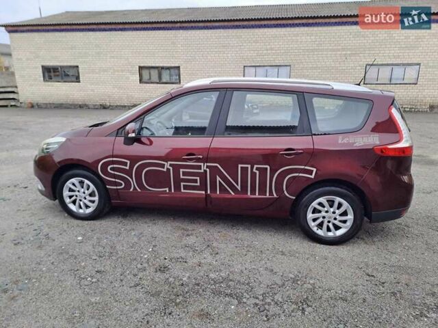 Красный Рено Гранд Сценик, объемом двигателя 1.5 л и пробегом 208 тыс. км за 9500 $, фото 2 на Automoto.ua