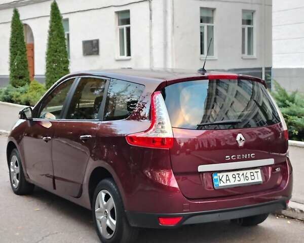 Красный Рено Гранд Сценик, объемом двигателя 1.5 л и пробегом 281 тыс. км за 7999 $, фото 6 на Automoto.ua
