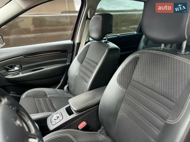 Красный Рено Гранд Сценик, объемом двигателя 1.6 л и пробегом 181 тыс. км за 10500 $, фото 16 на Automoto.ua