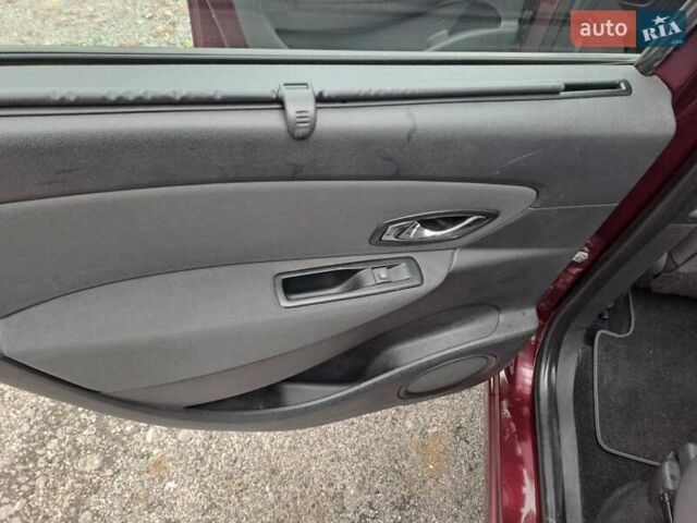 Красный Рено Гранд Сценик, объемом двигателя 1.5 л и пробегом 208 тыс. км за 9500 $, фото 11 на Automoto.ua