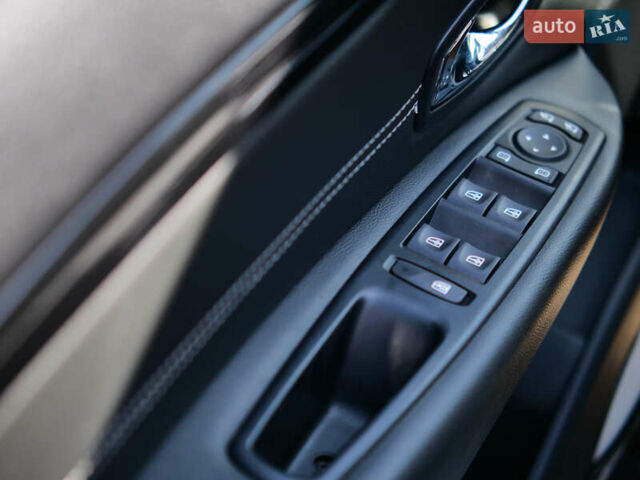 Красный Рено Гранд Сценик, объемом двигателя 1.5 л и пробегом 119 тыс. км за 12950 $, фото 34 на Automoto.ua