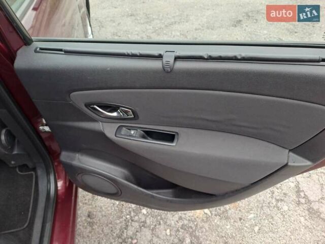 Красный Рено Гранд Сценик, объемом двигателя 1.5 л и пробегом 208 тыс. км за 9500 $, фото 15 на Automoto.ua