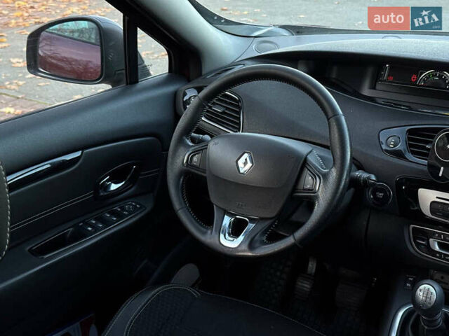 Красный Рено Гранд Сценик, объемом двигателя 1.46 л и пробегом 290 тыс. км за 10300 $, фото 8 на Automoto.ua