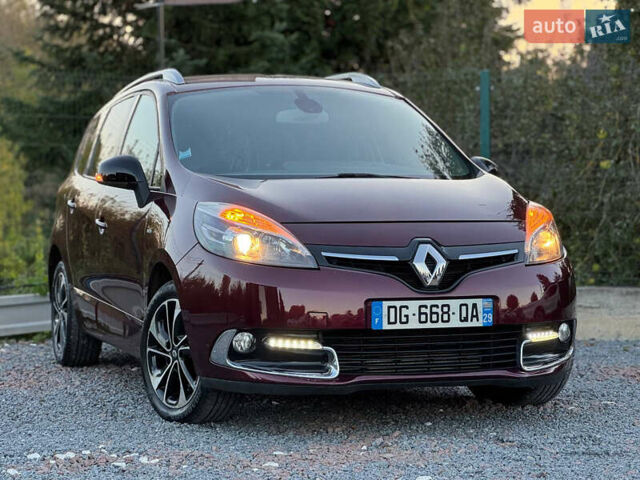 Красный Рено Гранд Сценик, объемом двигателя 1.5 л и пробегом 202 тыс. км за 9350 $, фото 16 на Automoto.ua