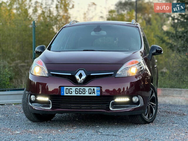 Красный Рено Гранд Сценик, объемом двигателя 1.5 л и пробегом 202 тыс. км за 9350 $, фото 5 на Automoto.ua