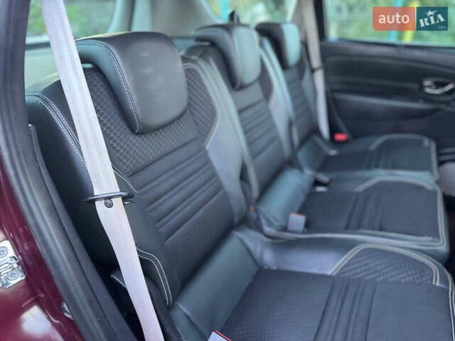 Красный Рено Гранд Сценик, объемом двигателя 1.5 л и пробегом 202 тыс. км за 9350 $, фото 75 на Automoto.ua