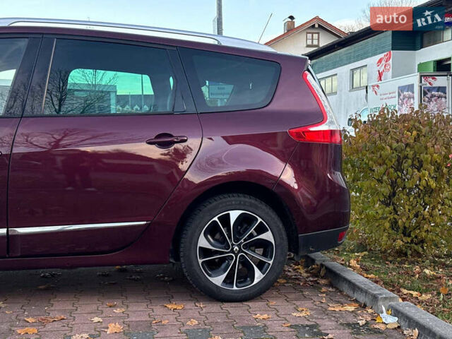 Красный Рено Гранд Сценик, объемом двигателя 1.46 л и пробегом 290 тыс. км за 10300 $, фото 4 на Automoto.ua